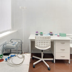 ЛОР, отоларинголог